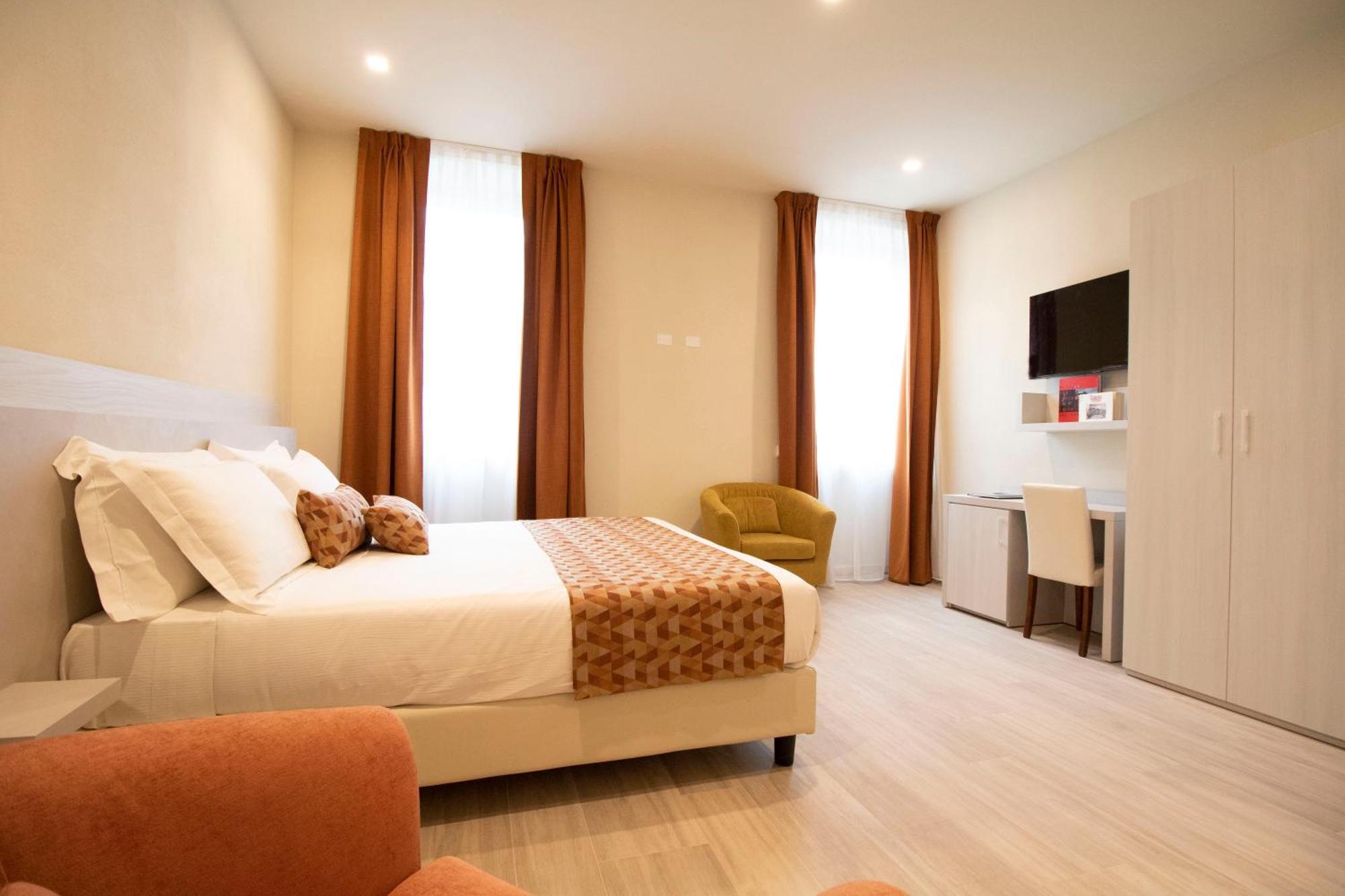 Doride Suites Boutique Hotel Marina Di Carrara Exterior photo
