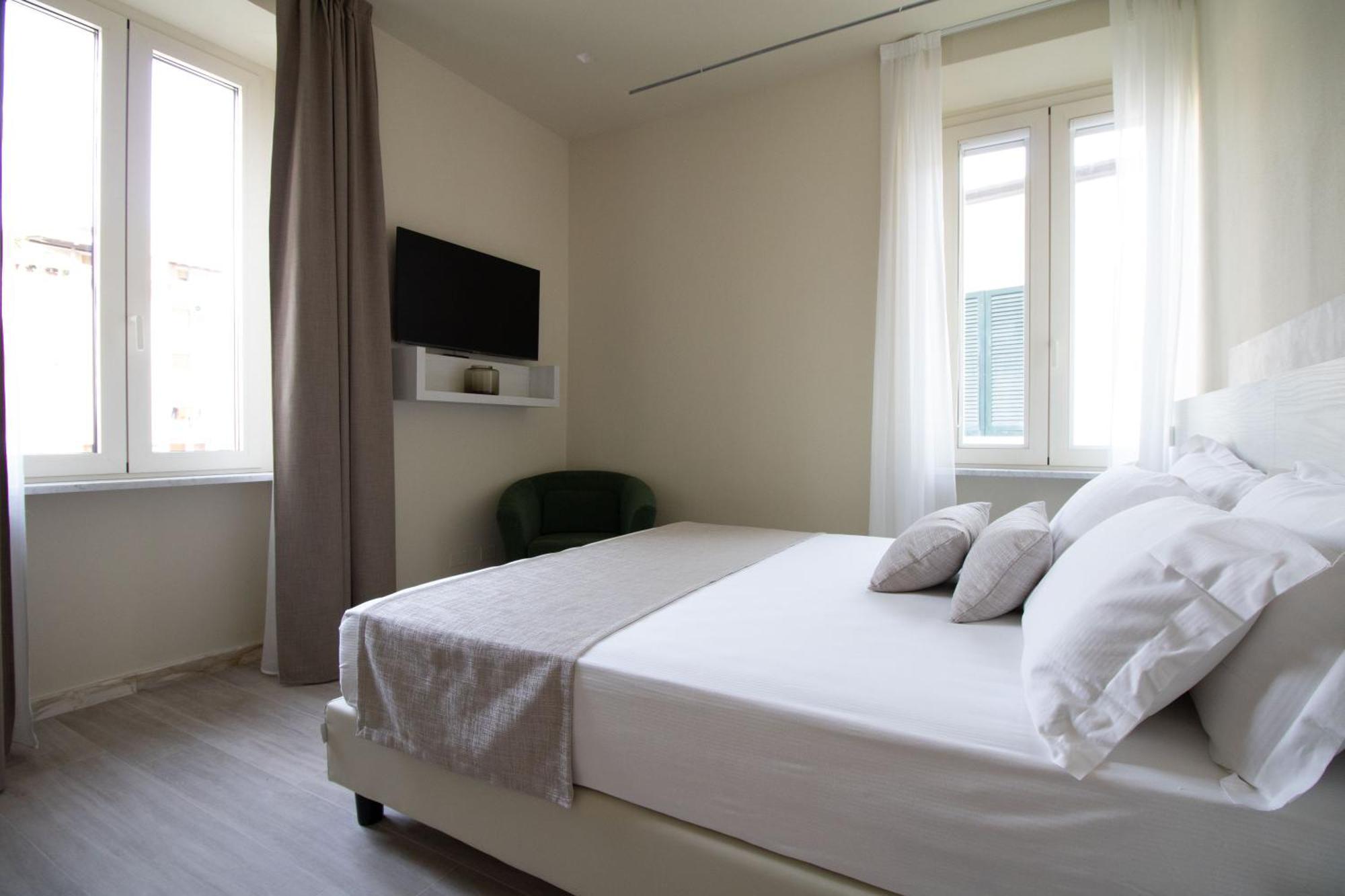 Doride Suites Boutique Hotel Marina Di Carrara Exterior photo
